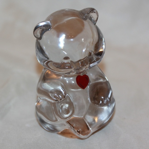 fenton glass teddy bear